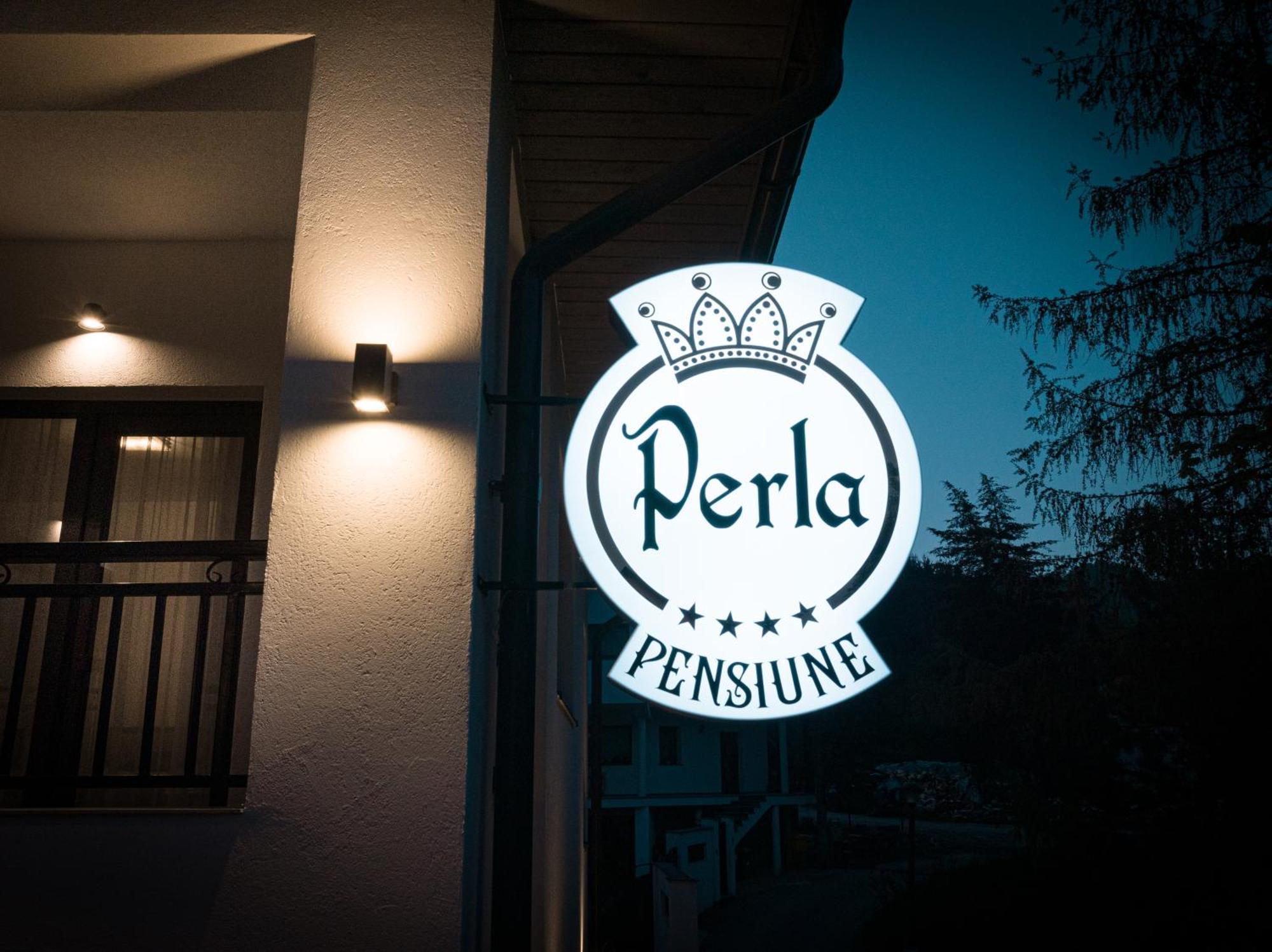 Pensiune Restaurant Perla Singeorz-Bai Exteriör bild